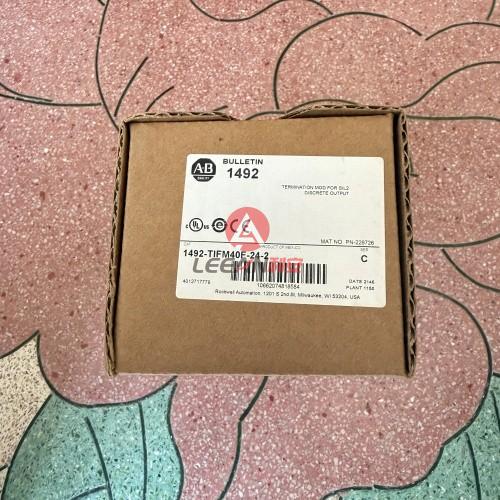 AB Allen-Bradley Bulletin 1492 Termination Module PLC Input Output Module 1492-TIFM40F-24-2 Terminal Block New