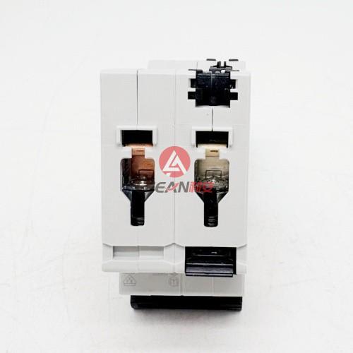 ABB S300P Moulded Case Circuit Breaker S301P-K4NA Miniature Breakers 2CDS381103R0337 MCB 1P 4A New