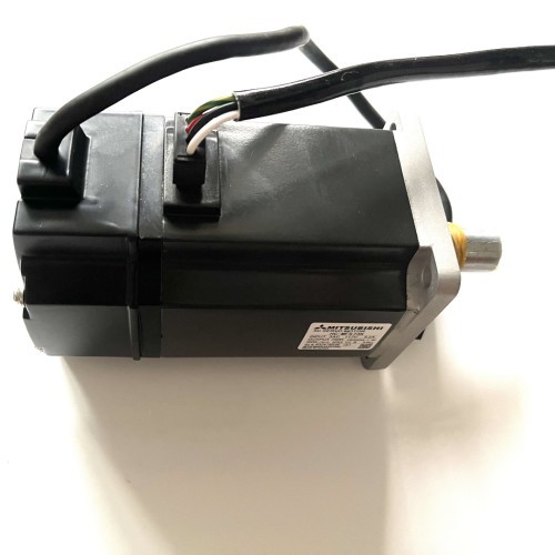 750W Mitsubishi Electric AC Servo Motor HC-MFS73K Input 3AC 117V 5.2A 3000rpm