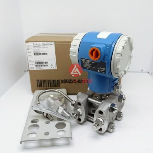 E+H Micropilot Differential Pressure Transmitter PMD75-9RDU8/101 Deltabar PMD75-5AA7HG1DABE-P3Z1 New