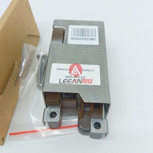 Emerson Fisher Single Acting Direct Pneumatic Relay 38B5786X132 Amplifier Valves Accessories New