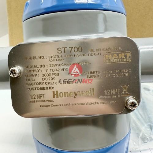 Honeywell SmartLine Gauge Pressure Transmitter STG77L-E1G000-1-A-AHC-11C-B-11A0-F1-0000 New