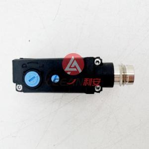 KEYENCE PZ-G Series PNP Built-in Amplifier Photoelectric Sensor PZ-G41CP Square Reflective M8 Connector Type New
