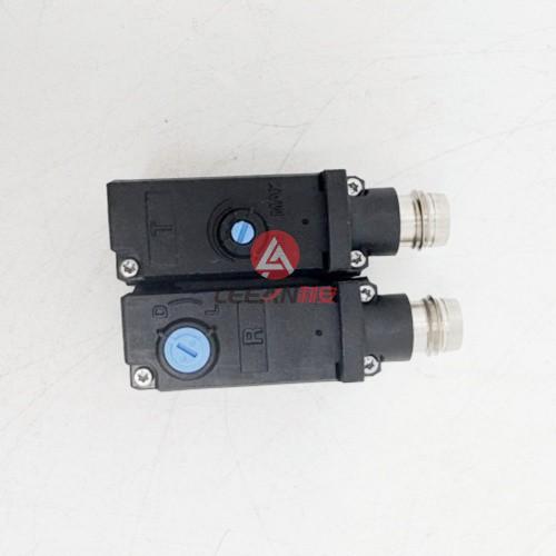 KEYENCE PZ-G Series PNP Built-in Amplifier Photoelectric Sensor PZ-G51CP Square Transmissive M8 Connector Type New