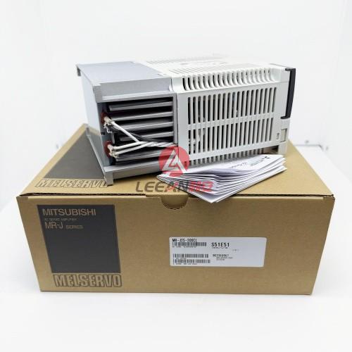 Mitsubishi 2KW AC Servo Amplifier MR-J2S-200CL Servomotor Drive 3PH 200-230V 50/60Hz New