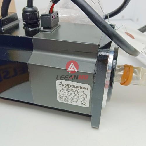 Mitsubishi Industrial 400W AC Servo Motor HC-UF43BKW92-S3 Servomotor Input 119V 3.7A New