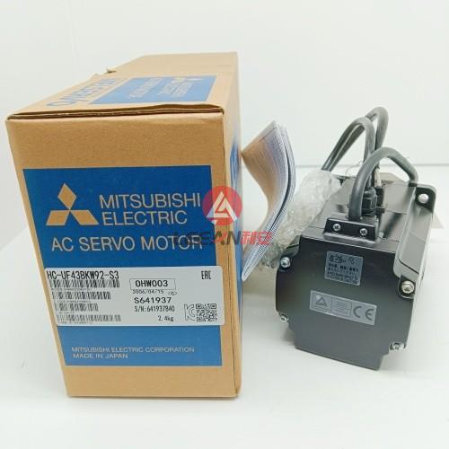 Mitsubishi Industrial 400W AC Servo Motor HC-UF43BKW92-S3 Servomotor Input 119V 3.7A New