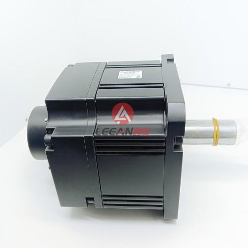 Mitsubishi Electric 2KW Servo Motor HC203S-A47 Industrial Servomotor 3AC 134V 10A New