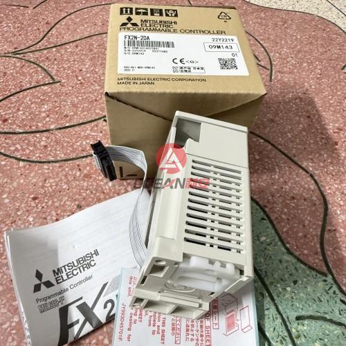 Mitsubishi MELSEC-F Series Programmable Controller FX2N-2DA Analog Output Module PLC Counter Modules New