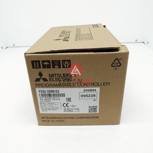 Mitsubishi Electric PLC Module Controller FX3U-32MR/ES Base Unit 100-240VAC 24VDC New