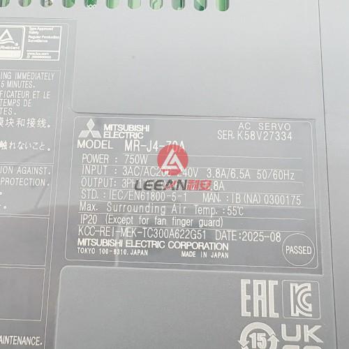 Mitsubishi Electric MR-J4 Servo Amplifier MR-J4-70A Industrial Servomotor Drive 3PH 750W AC200-240V New 
