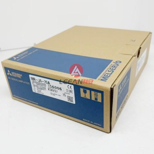 Mitsubishi Electric MR-J4 Servo Amplifier MR-J4-70A Industrial Servomotor Drive 3PH 750W AC200-240V New 