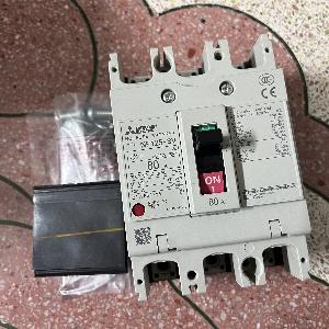 Mitsubishi No-Fuse Breaker NF125-SV with Auxiliary Switch AX-05SV New Original