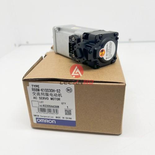 OMRON 100W Industrial AC Servo Motor R88M-K10030H-S2 Input 78V 1.1A 3000RPM New