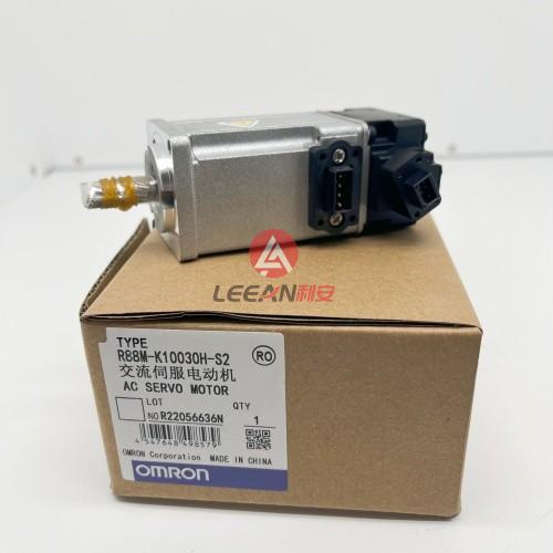 OMRON 100W Industrial AC Servo Motor R88M-K10030H-S2 Input 78V 1.1A 3000RPM New