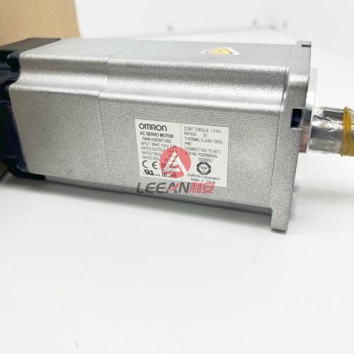 400W Industrial AC Servo Motor R88M-K40030T-BS2 Input 114V 2.4A 3000RPM New