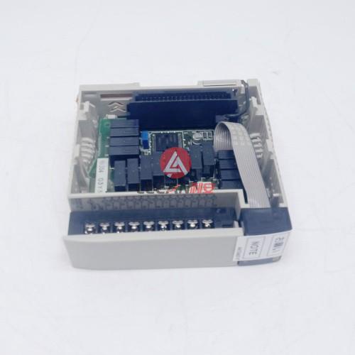 OMRON PLC I/O Input Output Module CQM1-OC222 Programmable Controller Output Unit New