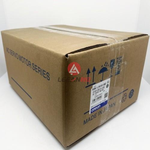 Omron 1S Servo System Motors R88M-1L3K030C-BS2 Industrial AC Servomotor 3KW AC400V 8.7A 3000RPM New
