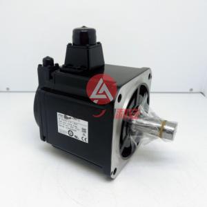Omron AC Servo Motor R88M-1M1K520C-S2 Industrial Servomotor AC400V 4.1A 1.5KW 2000RPM 167HZ New