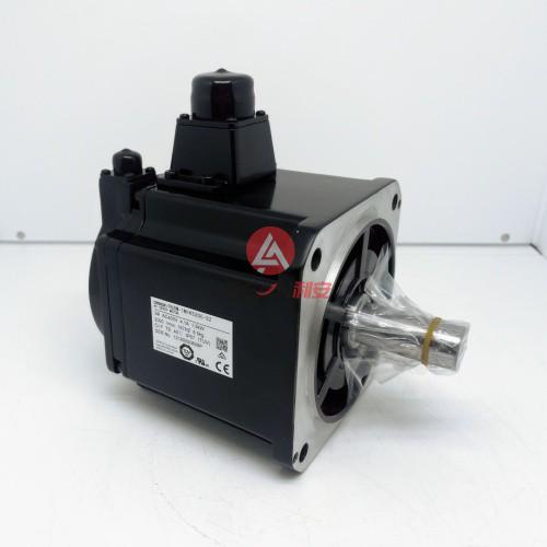 Omron AC Servo Motor R88M-1M1K520C-S2 Industrial Servomotor AC400V 4.1A 1.5KW 2000RPM 167HZ New