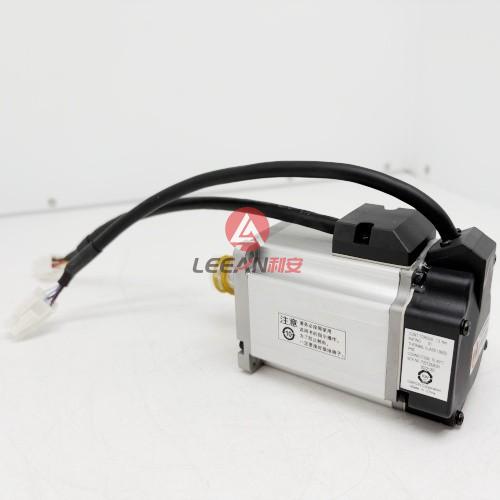 OMRON 400W Industrial AC Servo Motor R88M-G40030H-S2 Cylindrical Servomotor 3AC 106V 2.6A 3000RPM New
