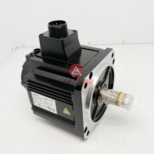 Omron 1.5KW AC Servo Motor R88M-K1K520F-S2 Industrial Servomotor 3AC 205V 4.7A 2000RPM New
