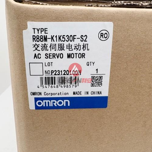 Omron 1.5KW AC Servo Motor R88M-K1K530F-S2 Industrial Servomotor 3AC 117V 8.2A 2000r/min 4.77N.m New