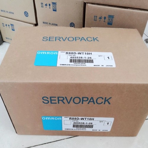 Omron AC Servomotor Driver R88D-WT01H Servo Drive 200V 1PH 100W New