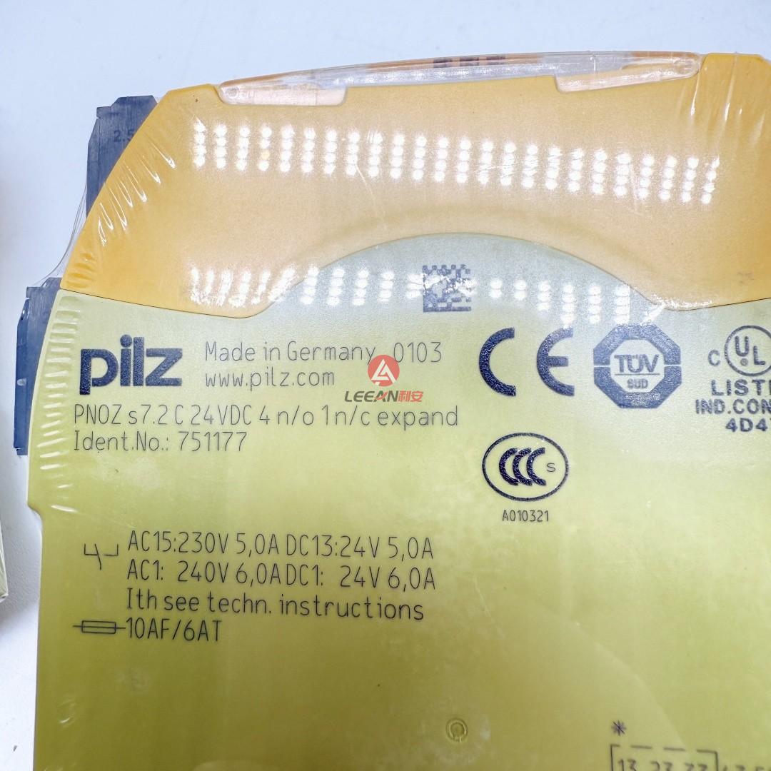 PILZ PNOZsigma Contact Expansion Module 751177 PNOZ s7.2C Safety Relay 24VDC 4n/o 1n/c Expand New
