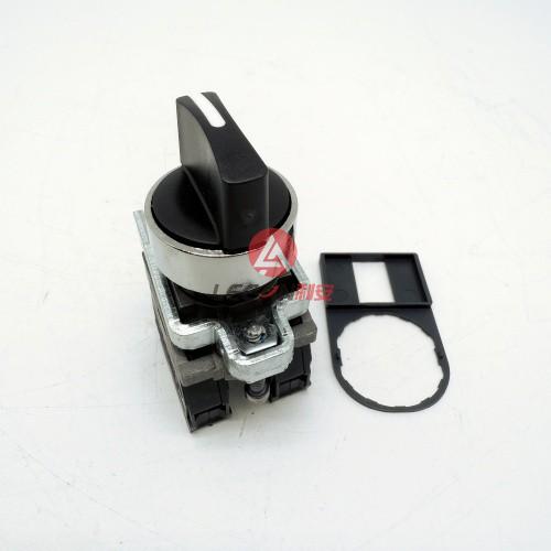 Schneider Electric Harmony Push Button XB4BD53 3-position Selector Switch with Legend Holder ZBZ33 New