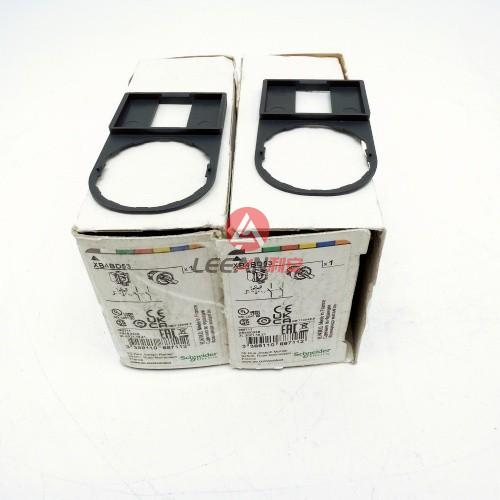 Schneider Electric Harmony Push Button XB4BD53 3-position Selector Switch with Legend Holder ZBZ33 New