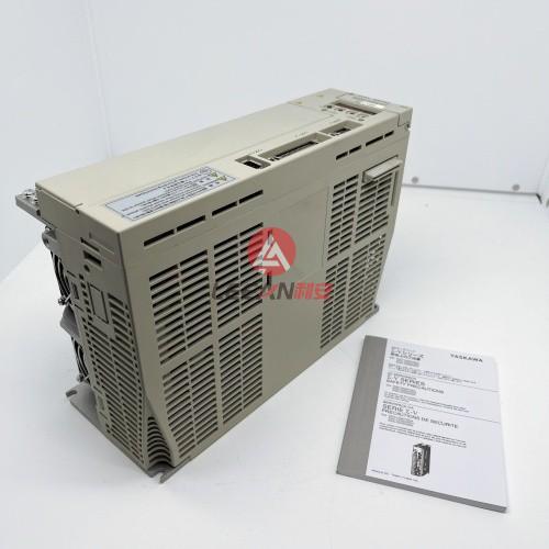 Yaskawa Electric 3KW SERVOPACK Servomotor Driver SGDH-30DE-OY industrial AC Servo Drive NEW