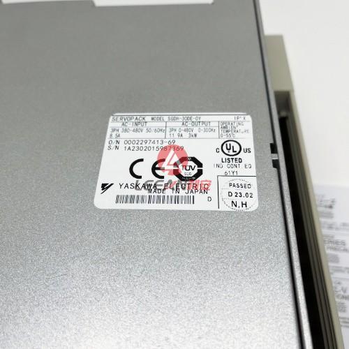 Yaskawa Electric 3KW SERVOPACK Servomotor Driver SGDH-30DE-OY industrial AC Servo Drive NEW
