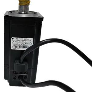 Yaskawa Electric 400w Sigma II Servo Motor SGMAH-04AAA61D-OY Omron AC Motors