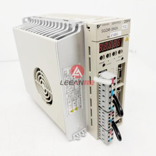 Yaskawa SGDM Servopack Sigma II Series Servo Drive SGDM-08ADAY32 Servo Amplifier Servomotor Driver 0.8KW 200V New