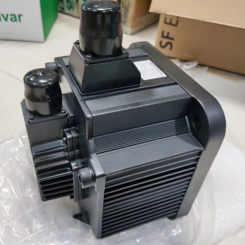 Yaskawa Sigma II AC Servo Motor SGMG-20A2A Rated Power 1500 RPM 200V 