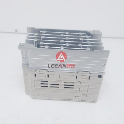 Omron Yaskawa OYMC 0.75KW/0.4KW V1000 Compact Vector Control Drive VZAB0P4BAA Inverter CIMR-VZBA0003BAA New